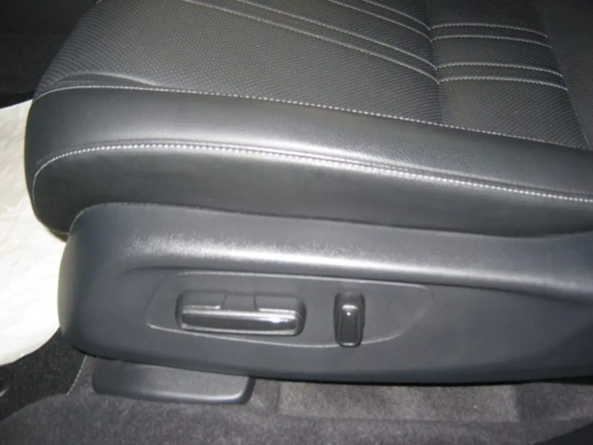 Honda ZR-V usata a Fermo (14)