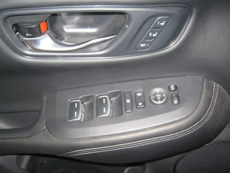 Honda ZR-V usata a Fermo (19)