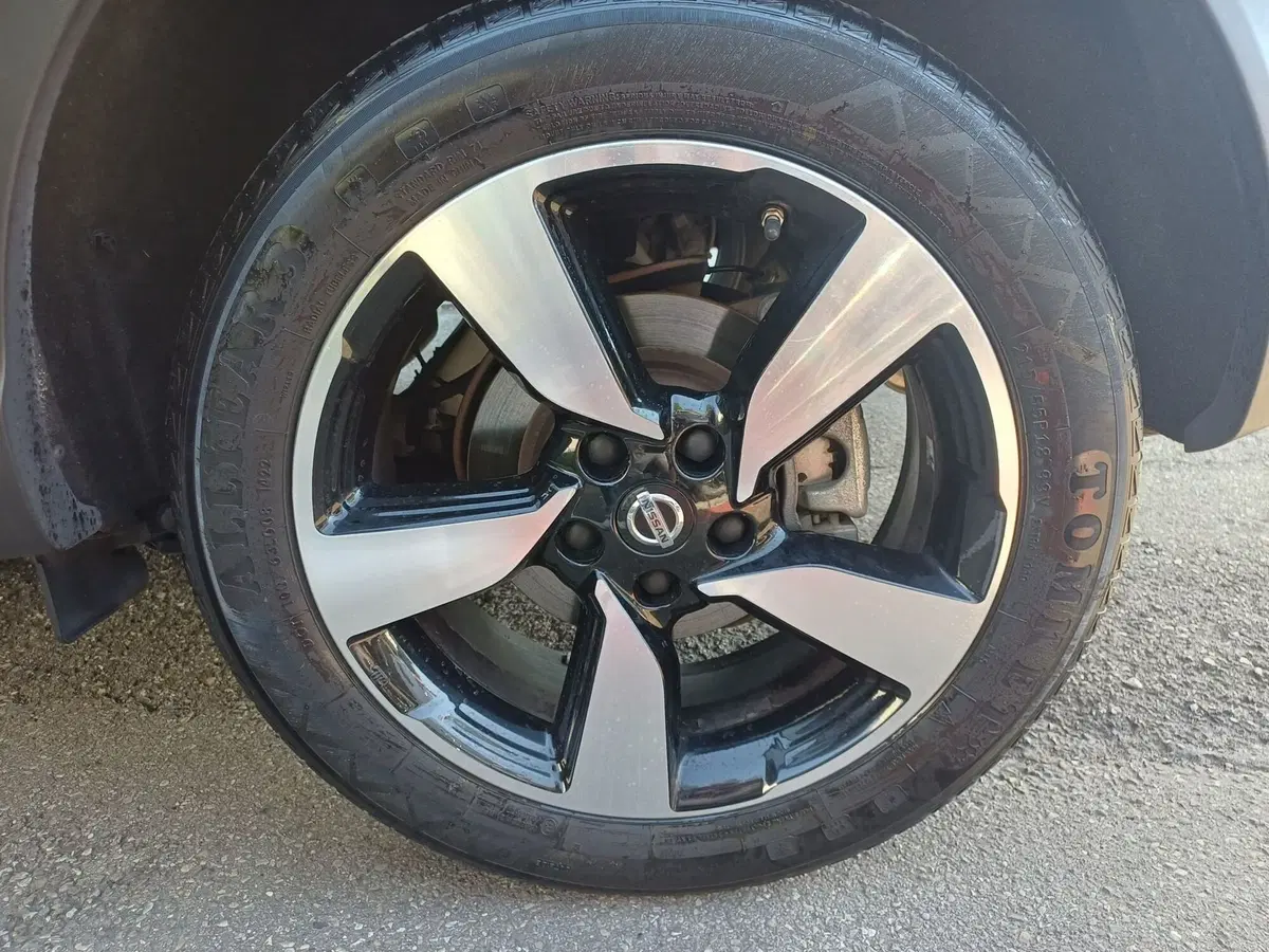 Nissan Qashqai usata a Modena (10)