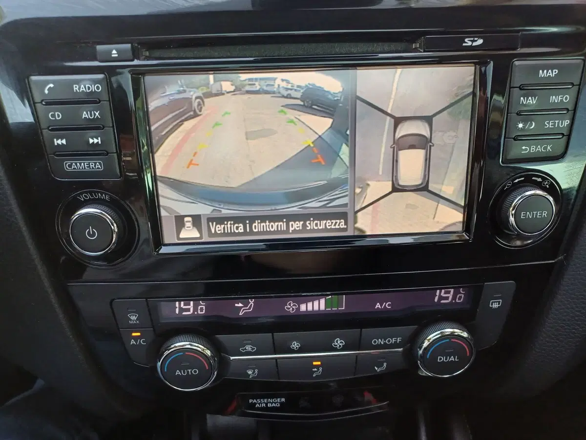 Nissan Qashqai usata a Modena (15)