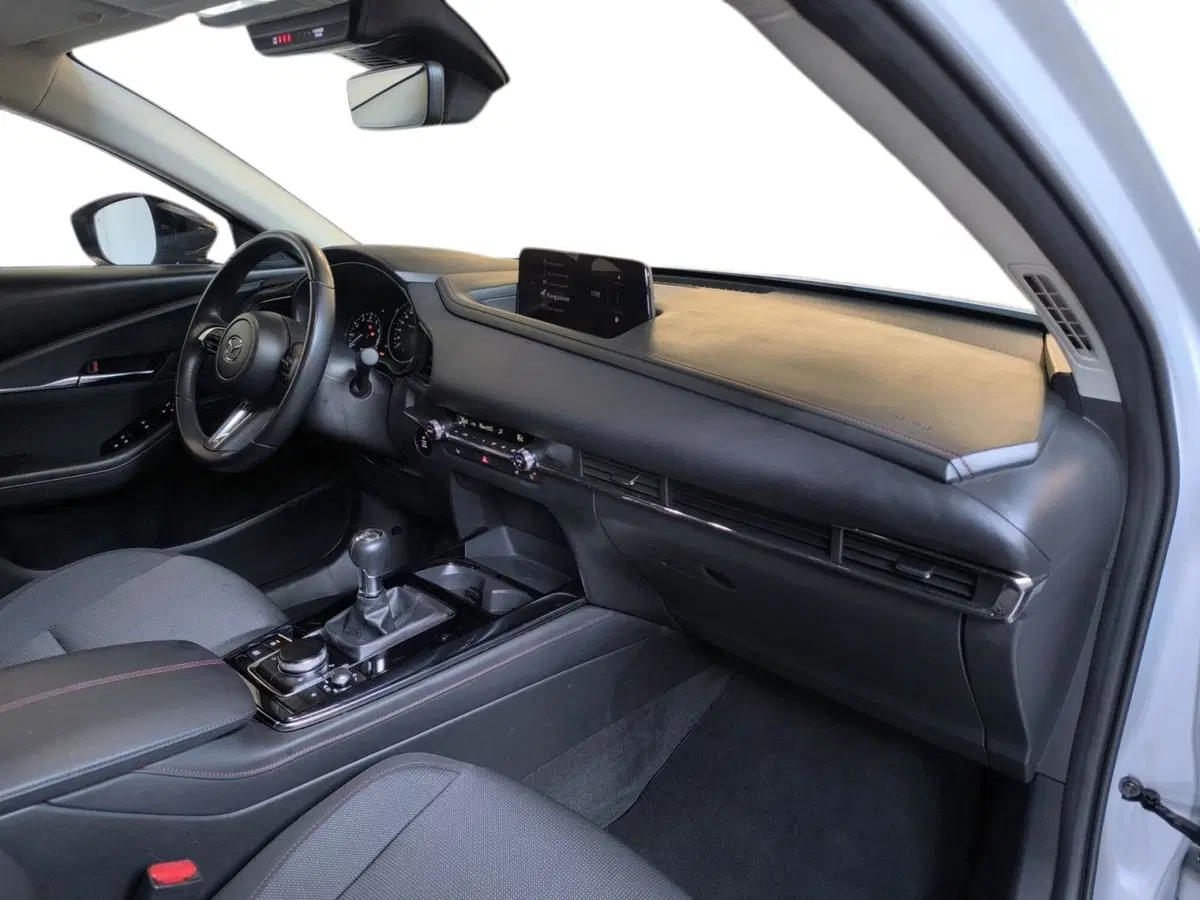 Mazda CX-30 usata a Udine (13)