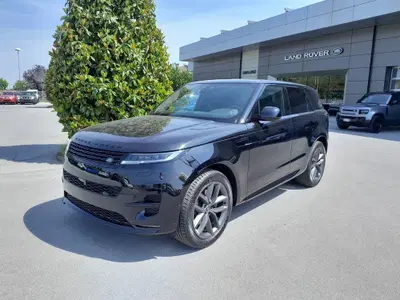 Land Rover Range Rover Sport 3.0 i6 phev SE awd 460cv auto del 2025 usata a Cuneo