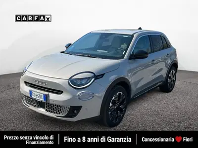 Fiat 600 1.2 hybrid La Prima 110cv auto del 2025 usata a Latina