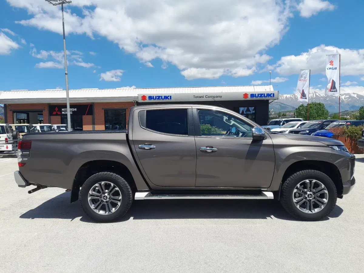 Mitsubishi L200 usata a L'Aquila (2)