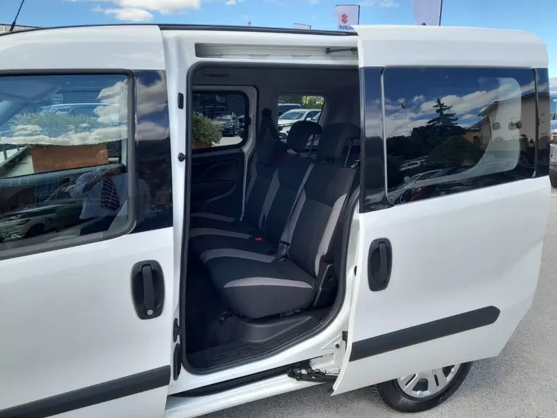 Fiat Doblò usata a L'Aquila (15)