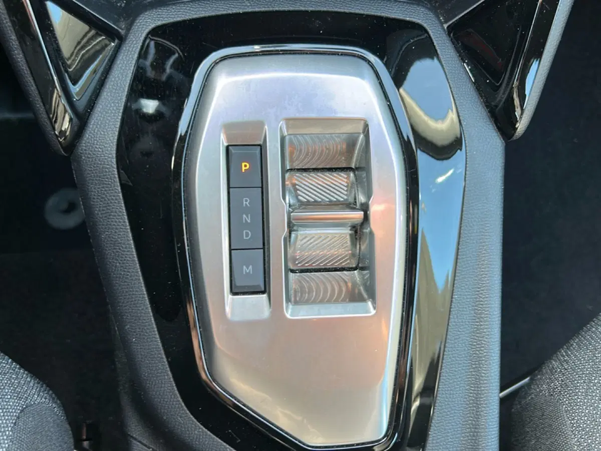 Peugeot 2008 usata a Latina (16)