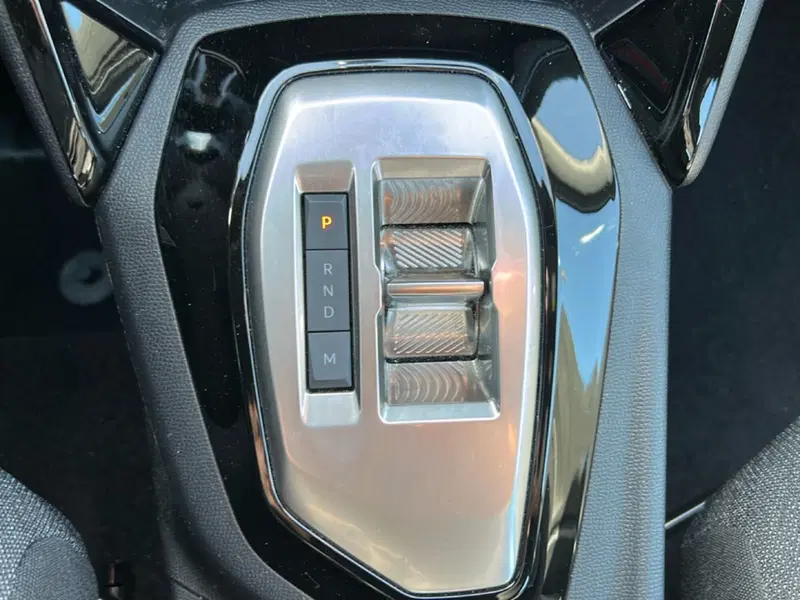 Peugeot 2008 usata a Latina (16)