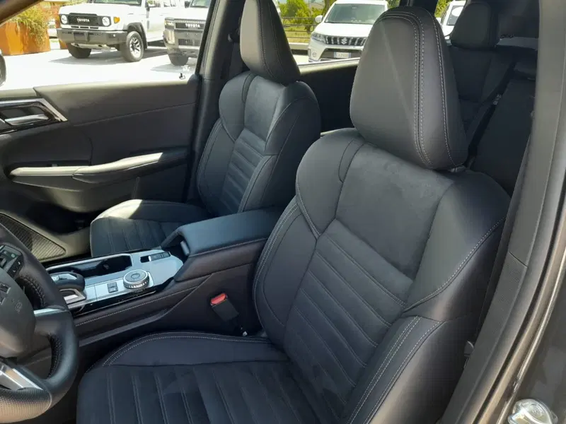 Mitsubishi Outlander nuova a L'Aquila (11)
