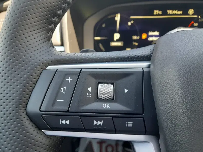 Mitsubishi Outlander nuova a L'Aquila (8)