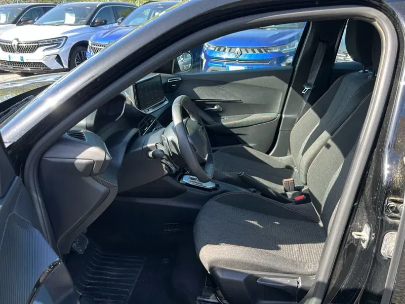 Peugeot 2008 usata a Latina (12)