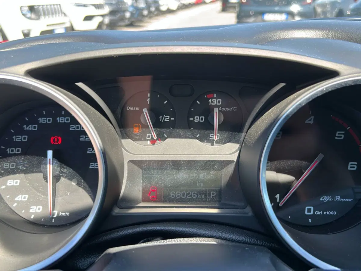 Alfa Romeo Giulietta usata a Latina (15)