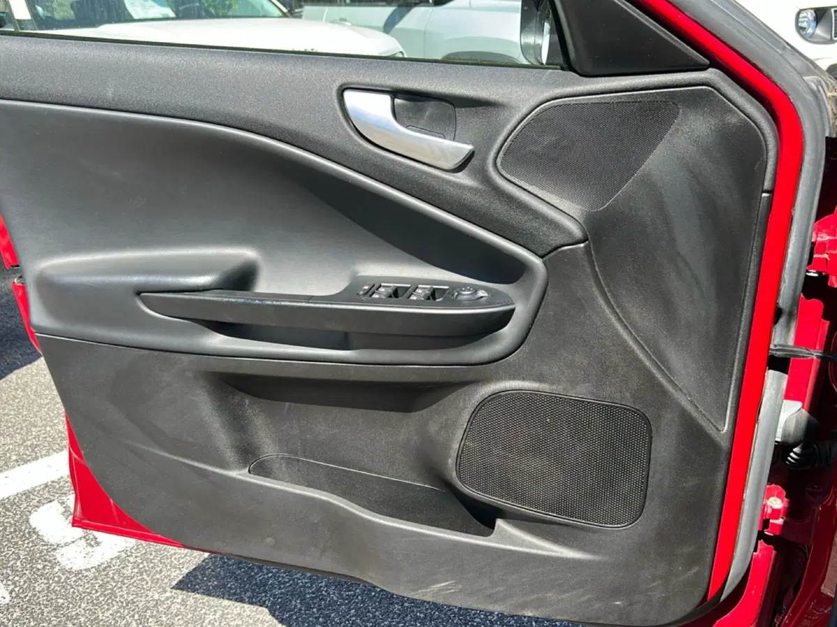 Alfa Romeo Giulietta usata a Latina (20)