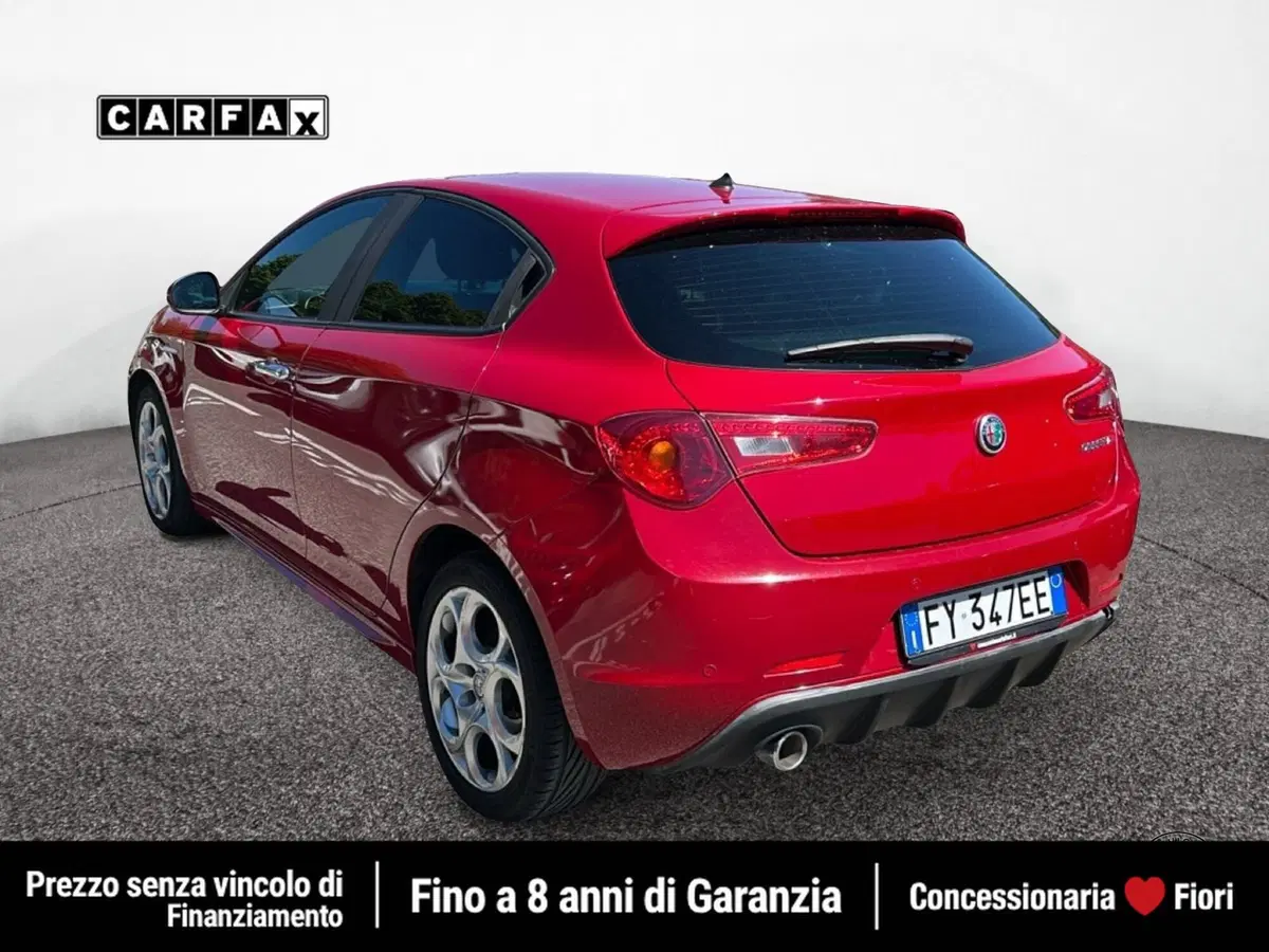Alfa Romeo Giulietta usata a Latina (4)