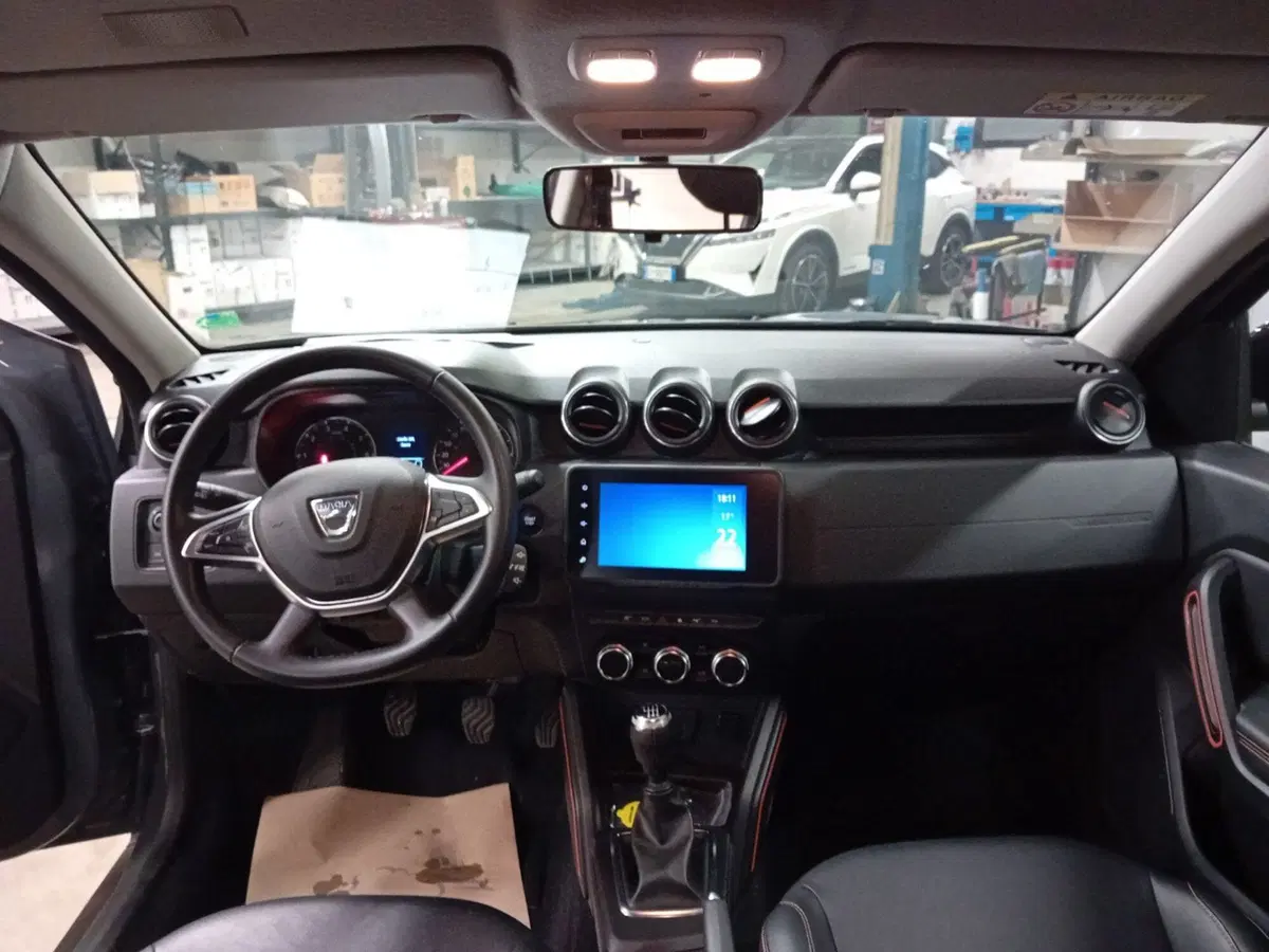 Dacia Duster usata a Vicenza (13)