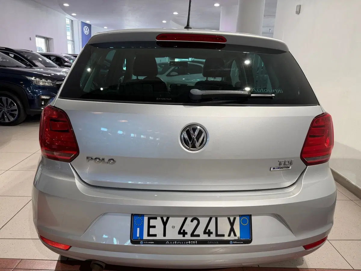 Volkswagen Polo usata a Genova (4)