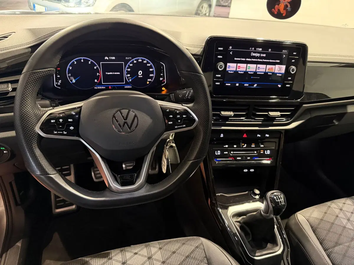 Volkswagen T-Roc usata a Genova (12)