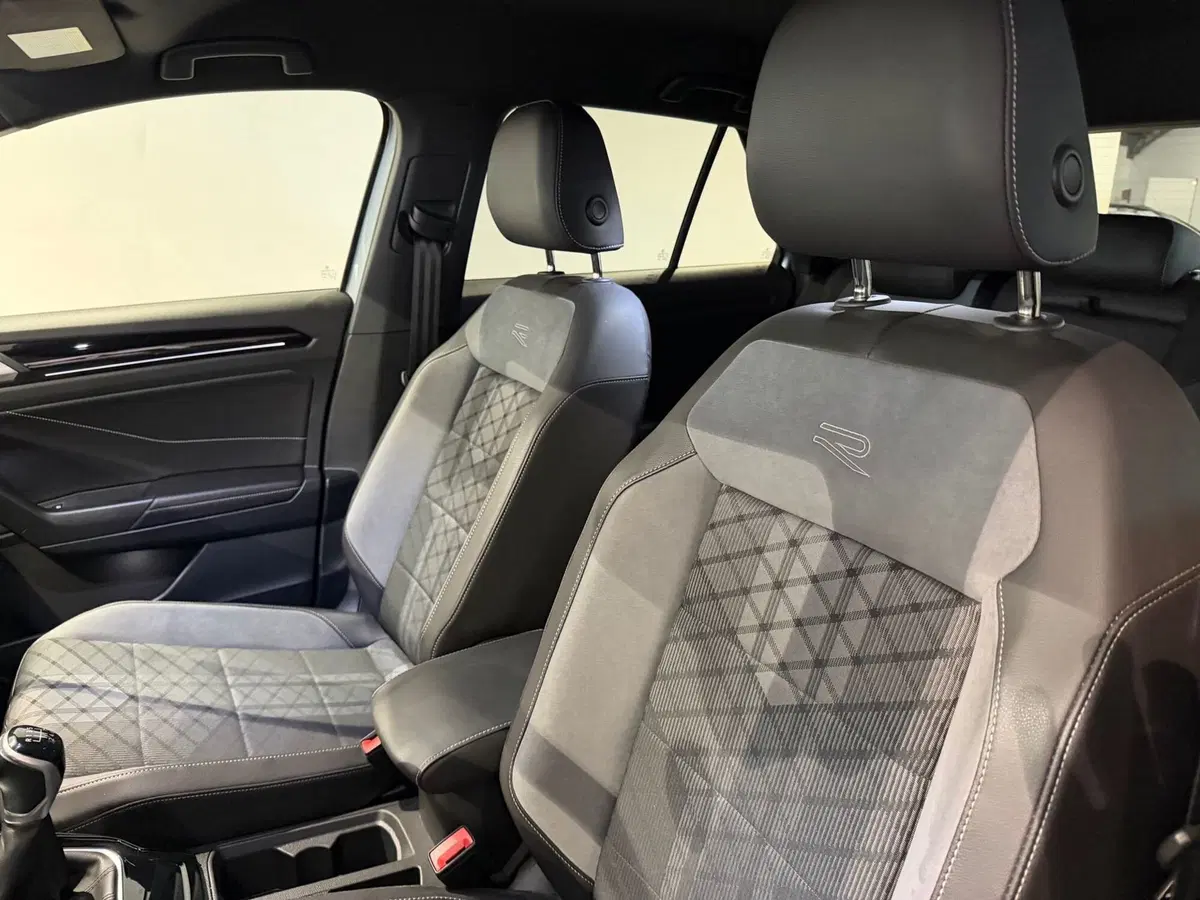 Volkswagen T-Roc usata a Genova (9)