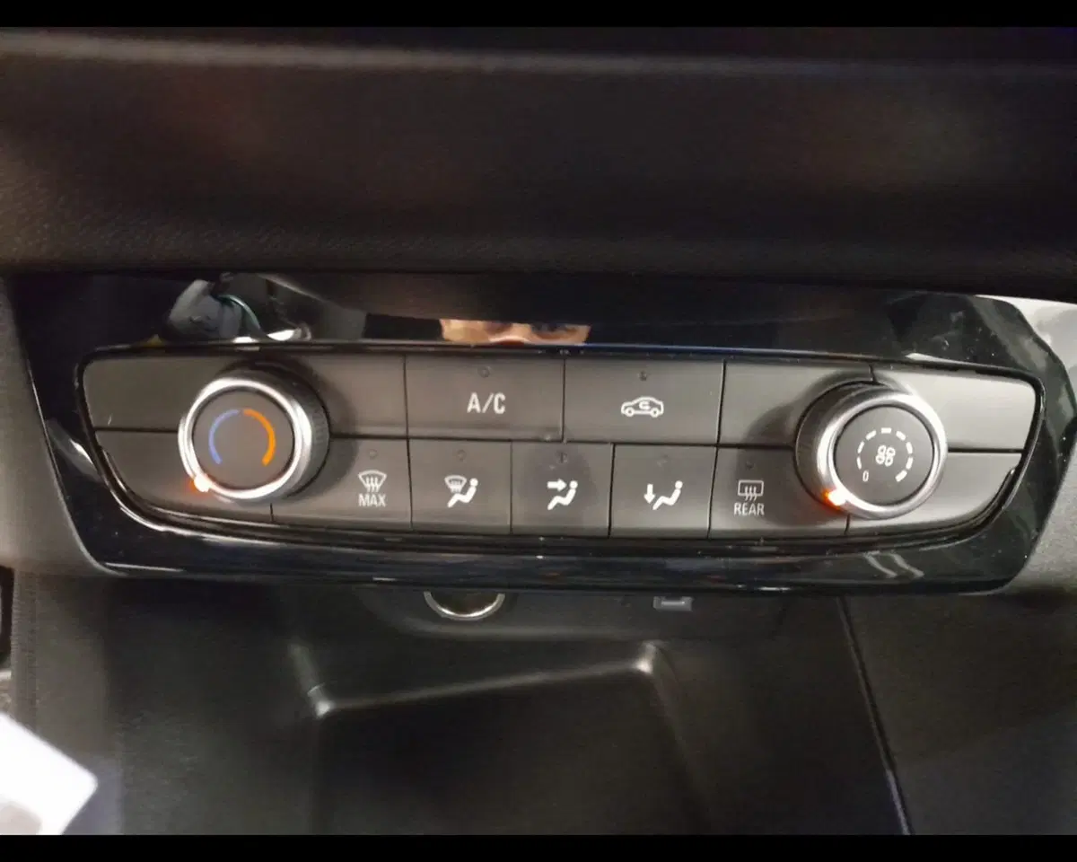 Opel Corsa usata a Alessandria (15)