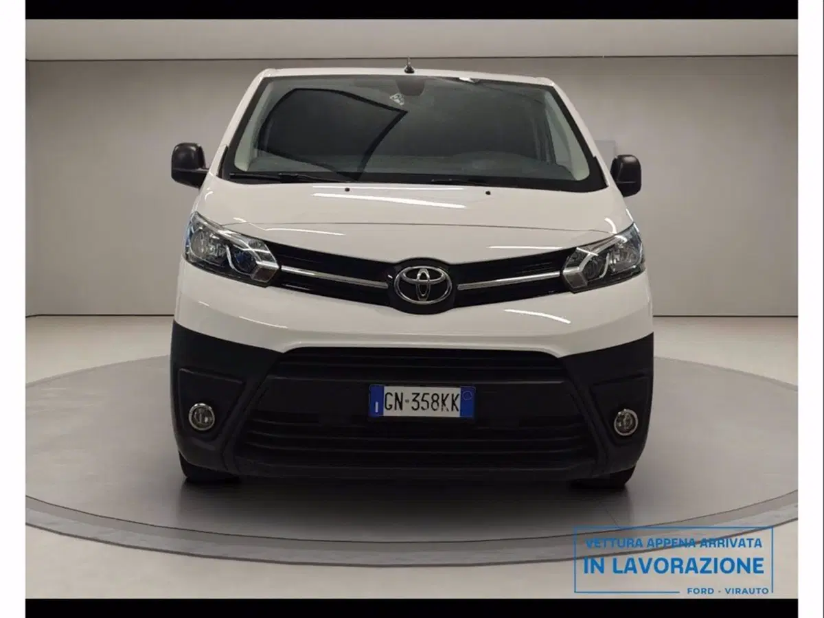 Toyota Proace usata a Catania (2)