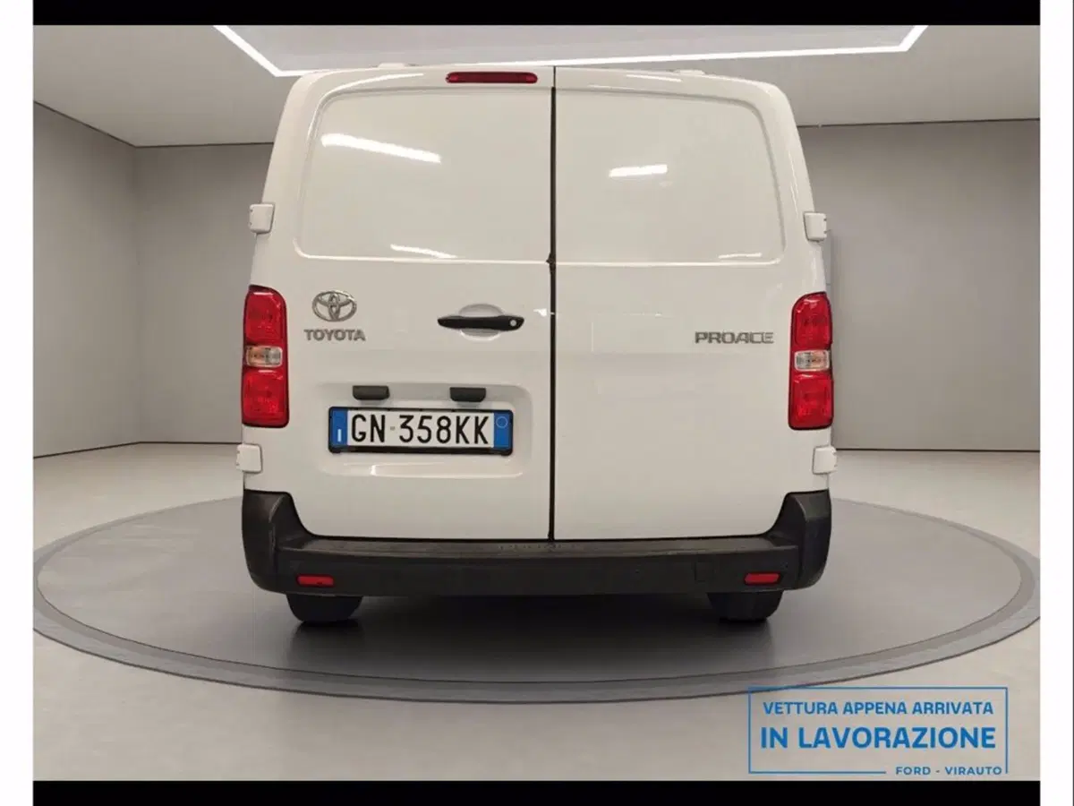 Toyota Proace usata a Catania (5)