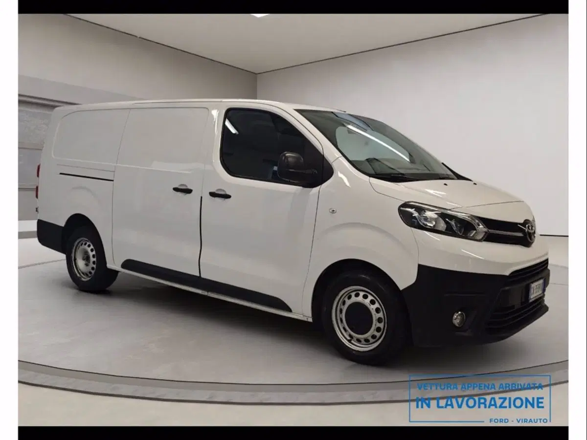Toyota Proace usata a Catania (8)