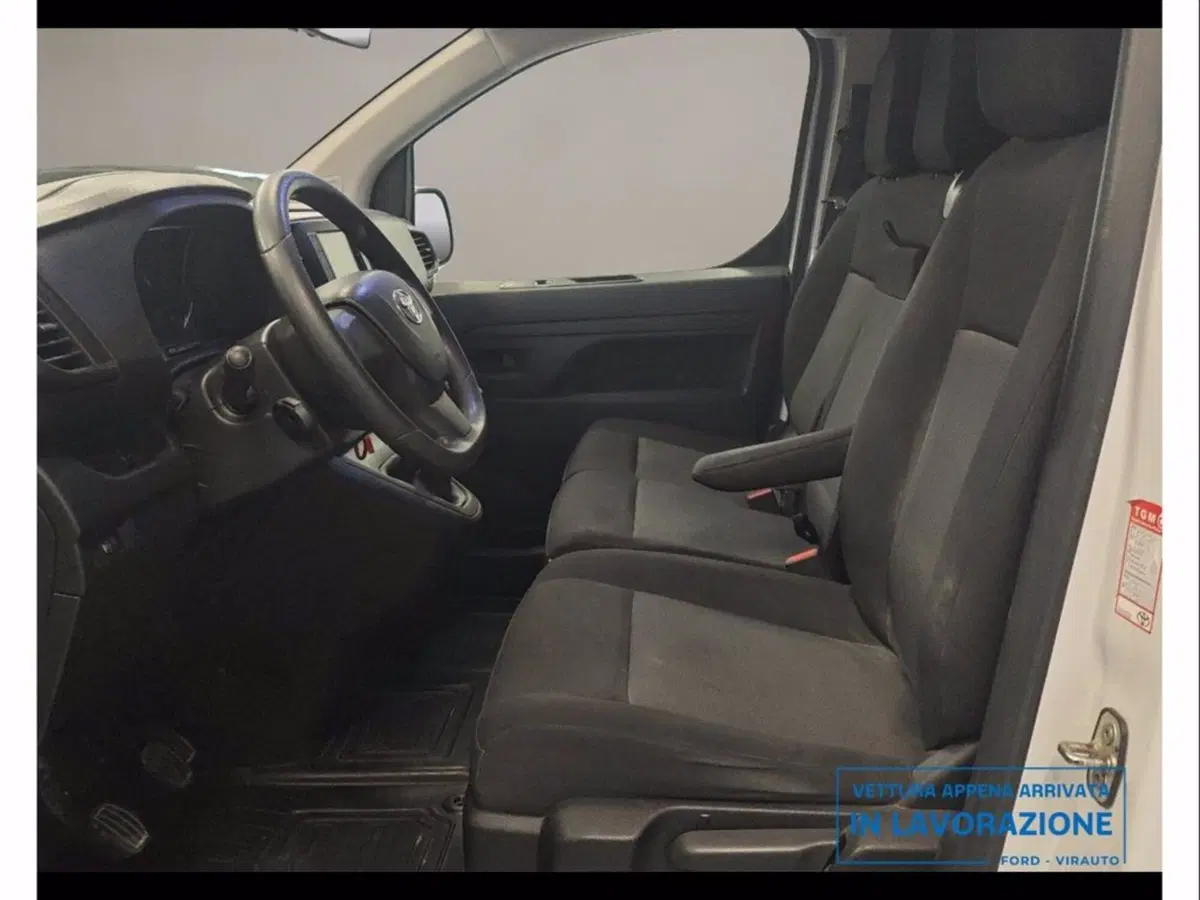 Toyota Proace usata a Catania (9)
