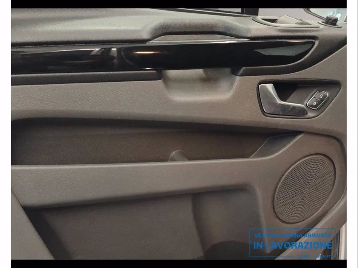Ford Transit Custom Furgone usata a Catania (10)