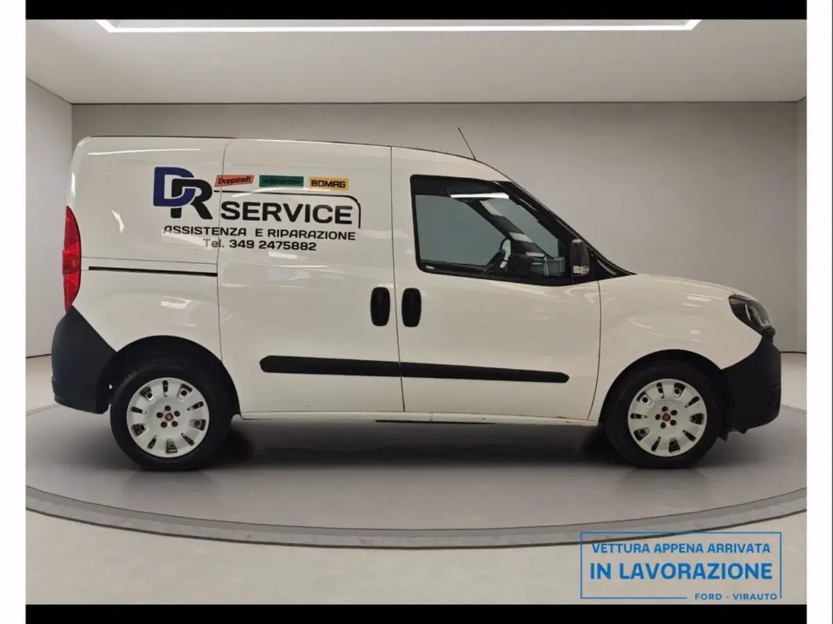 Fiat Doblò Furgone usata a Catania (7)