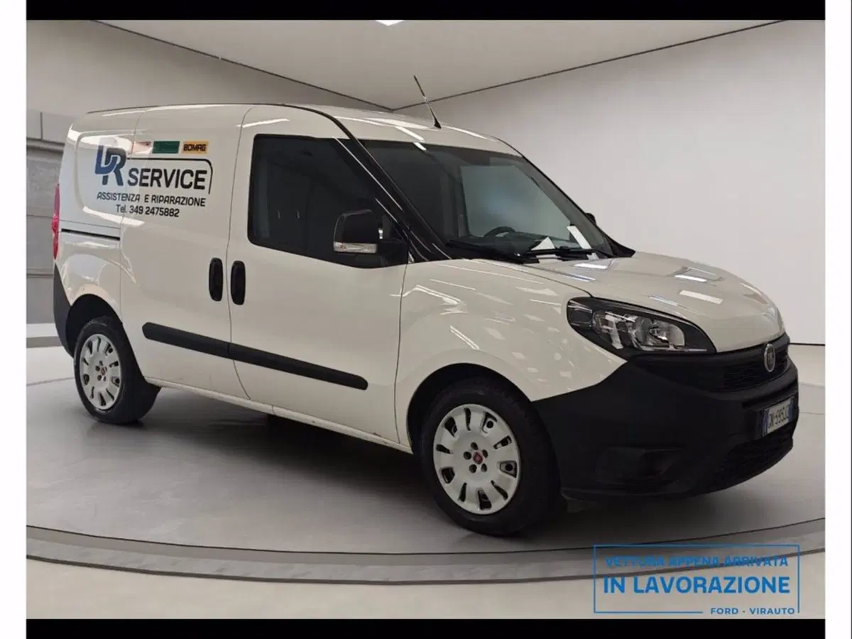 Fiat Doblò Furgone usata a Catania (8)