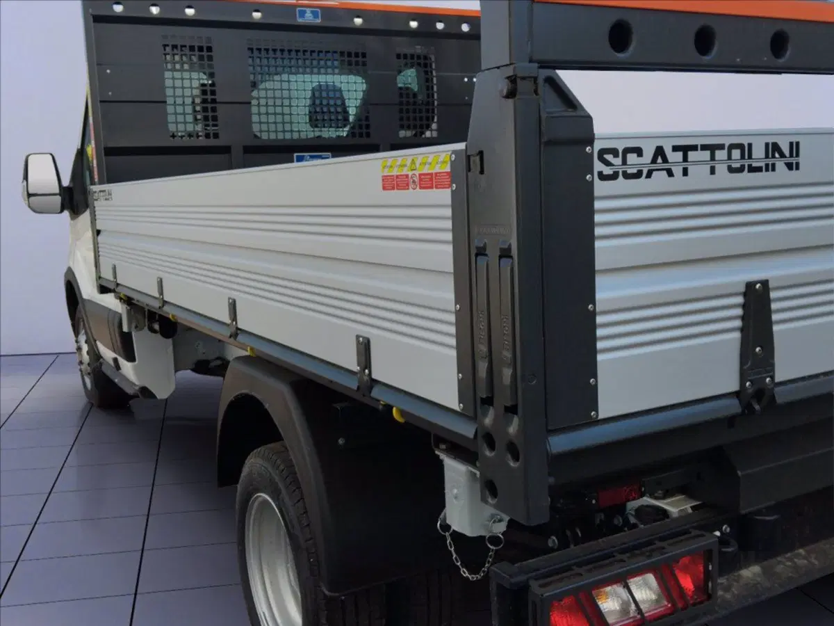 Ford Transit nuova a Milano (6)