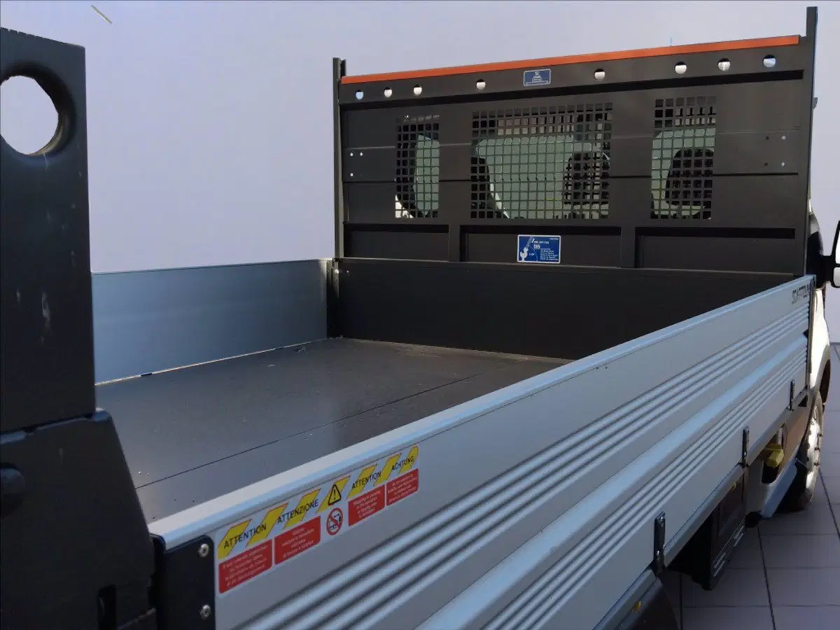 Ford Transit nuova a Milano (7)