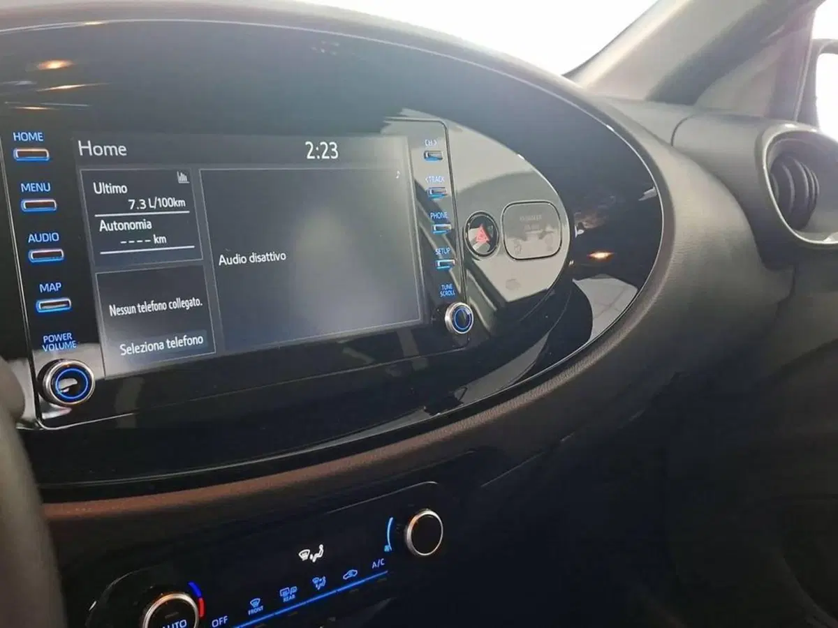 Toyota Aygo X usata a Torino (10)