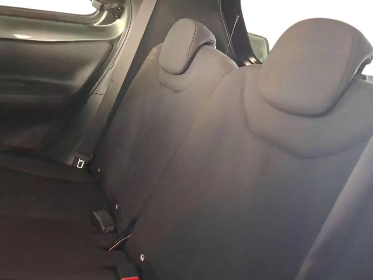 Toyota Aygo X usata a Torino (14)