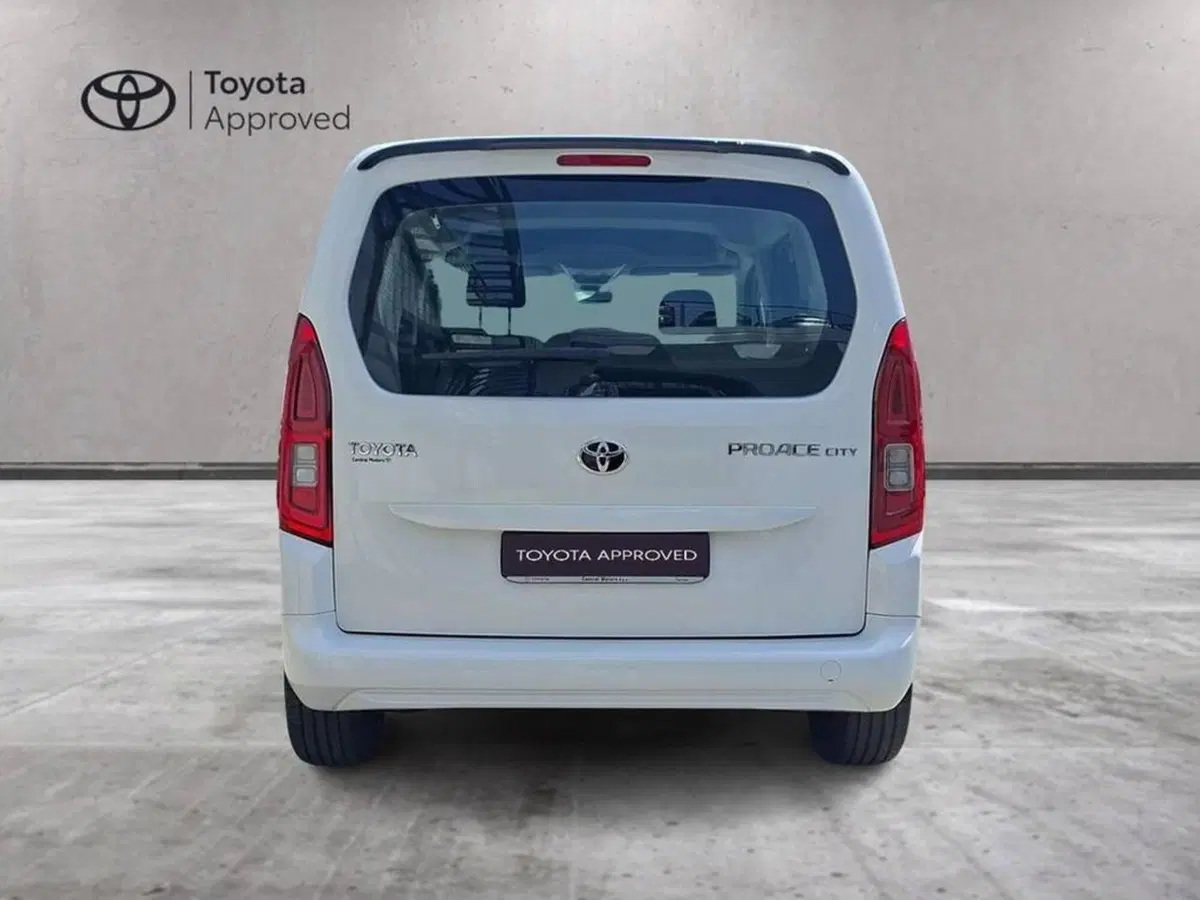 Toyota Proace City Verso usata a Torino (5)