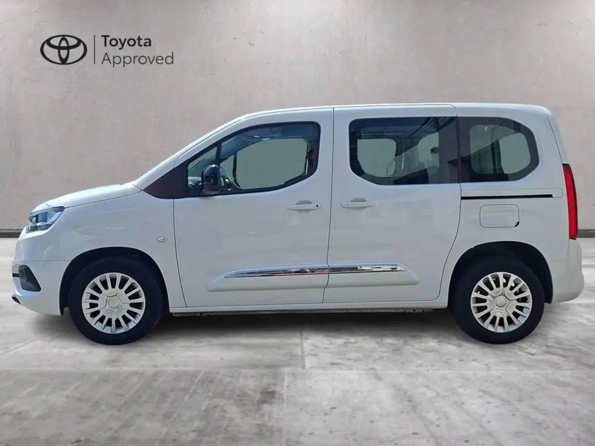 Toyota Proace City Verso usata a Torino (7)