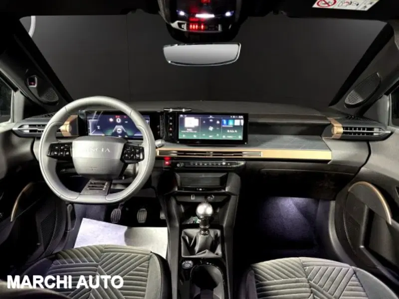 Lancia Ypsilon usata a Perugia (12)