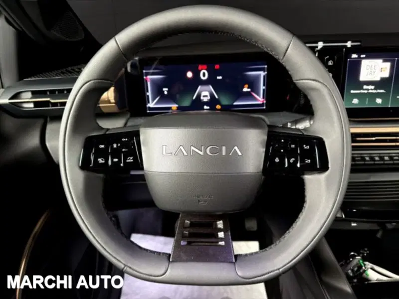 Lancia Ypsilon usata a Perugia (13)