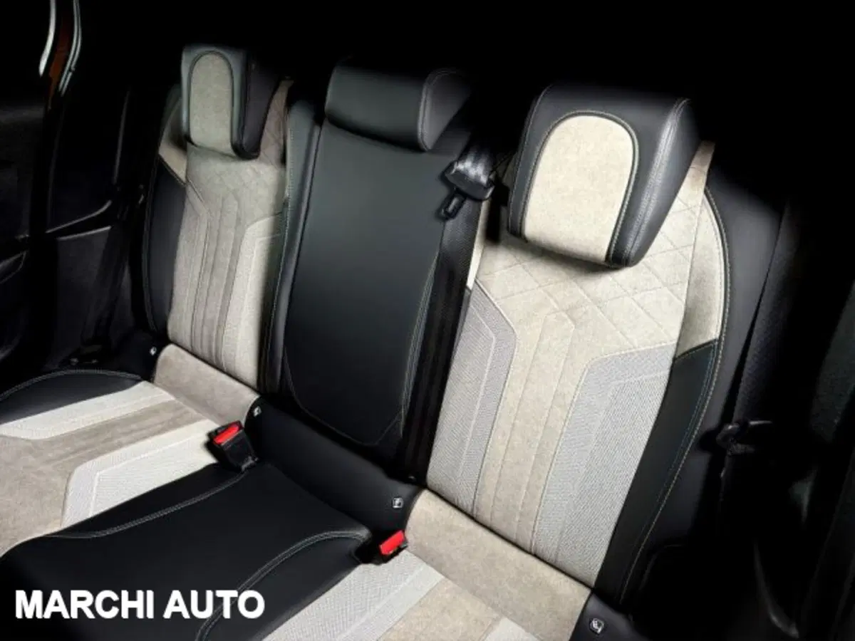Peugeot 208 usata a Perugia (11)