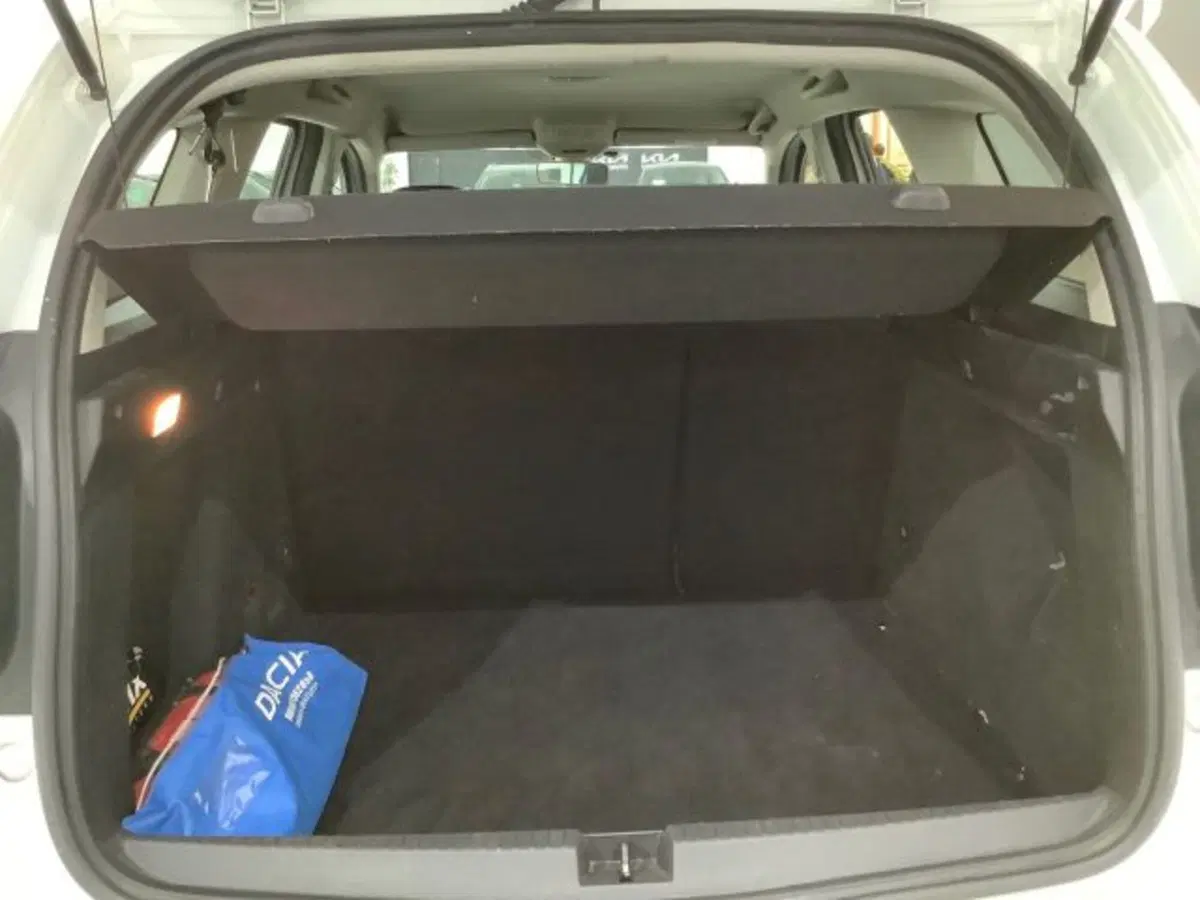 Dacia Duster usata a Catania (12)