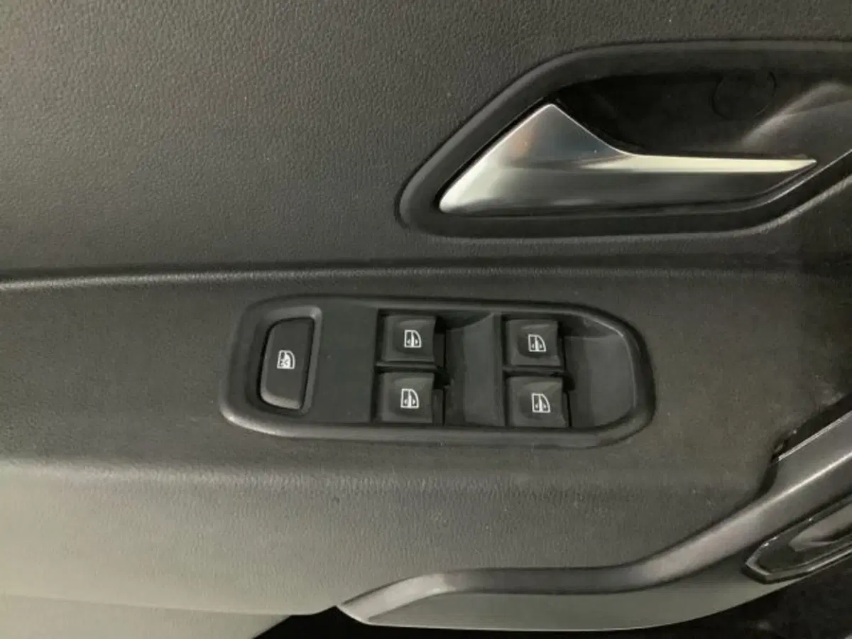 Dacia Duster usata a Catania (20)