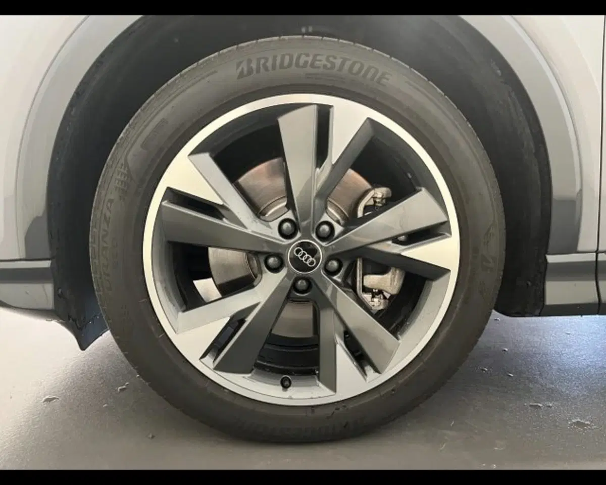 Audi Q4 usata a Treviso (11)