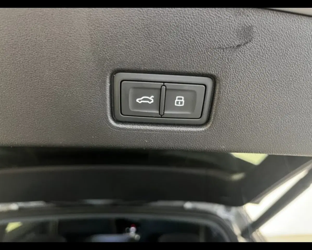 Audi Q4 usata a Treviso (9)