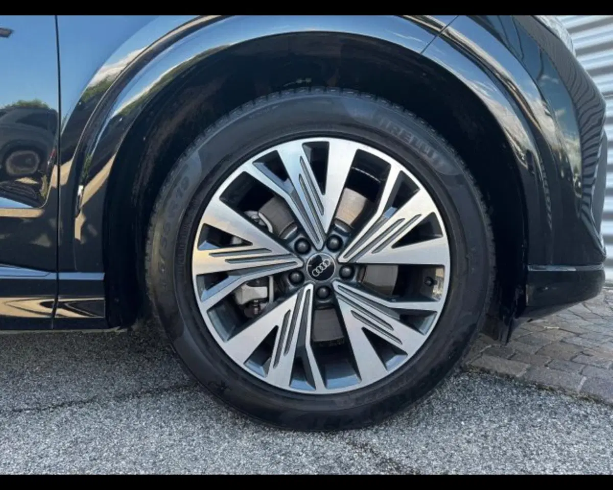 Audi Q4 Sportback usata a Treviso (13)