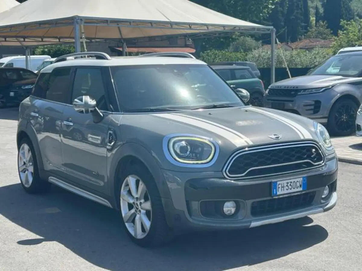 MINI Mini Countryman usata a Lucca