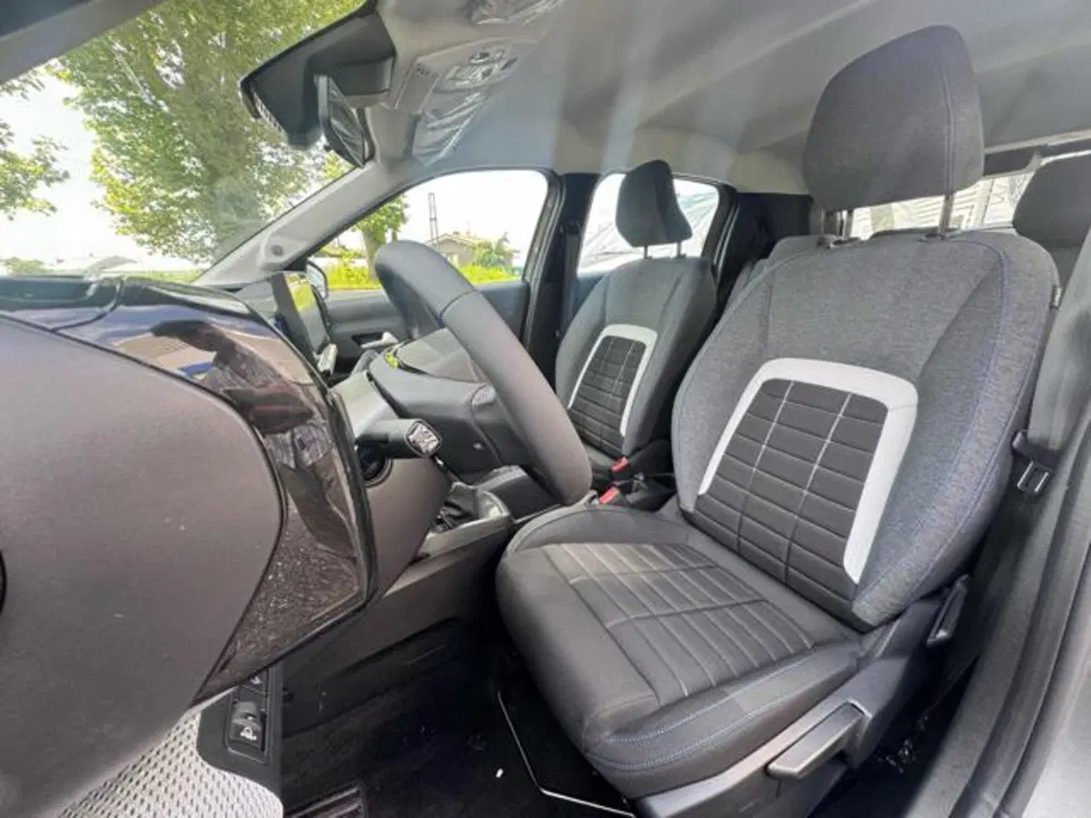 Citroen C3 Aircross nuova a Lucca (5)