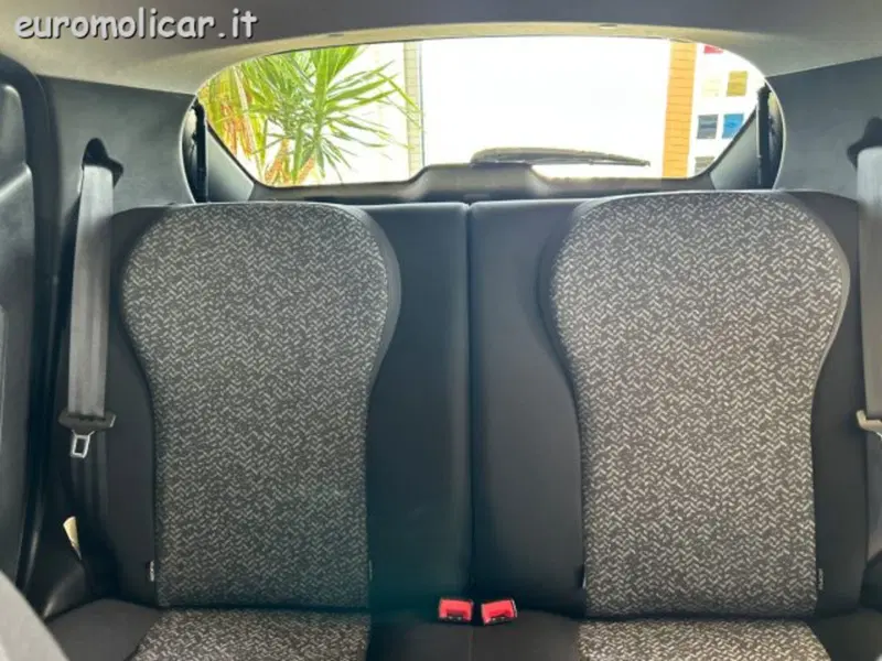 Lancia Ypsilon usata a Campobasso (16)