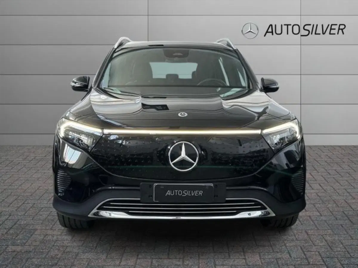 Mercedes-Benz EQB usata a Verona (3)