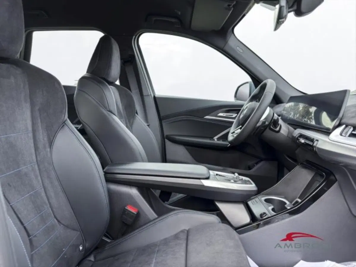 BMW X1 nuova a Perugia (13)