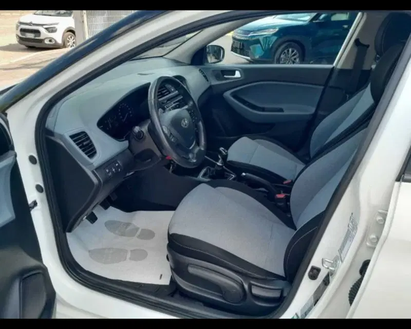 Hyundai i20 usata a Bologna (11)