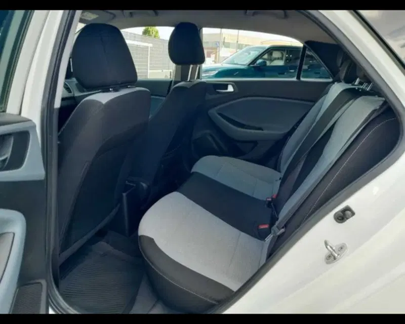 Hyundai i20 usata a Bologna (12)